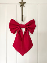 Medium Bow - Cranberry Linen