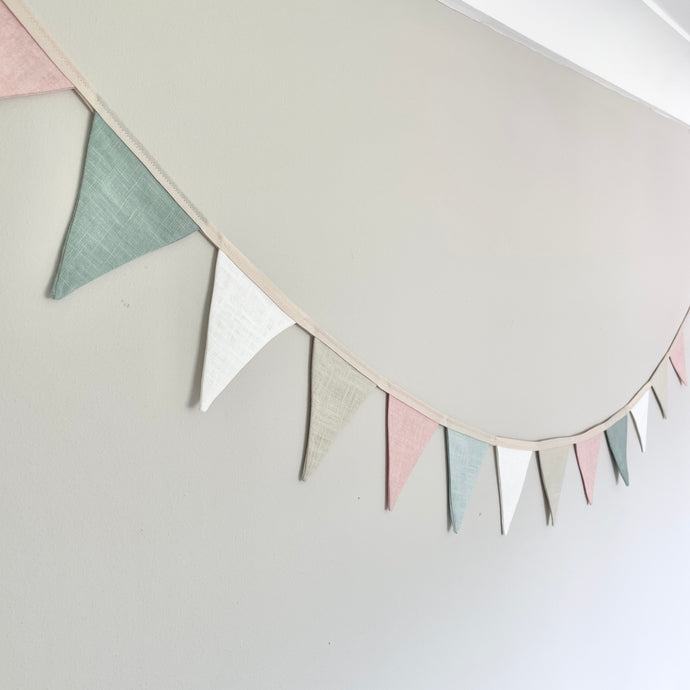 Bunting Pink/Duck Egg Mix