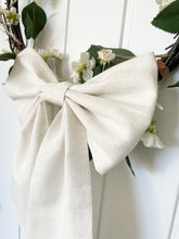 Medium Bow - Cream Linen